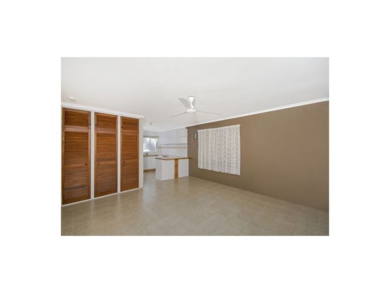 6/18 Girralong Street, Woree QLD 4868