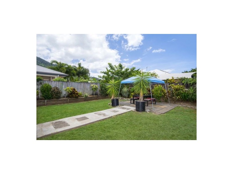 6 Pumila Close, Mount Sheridan QLD 4868