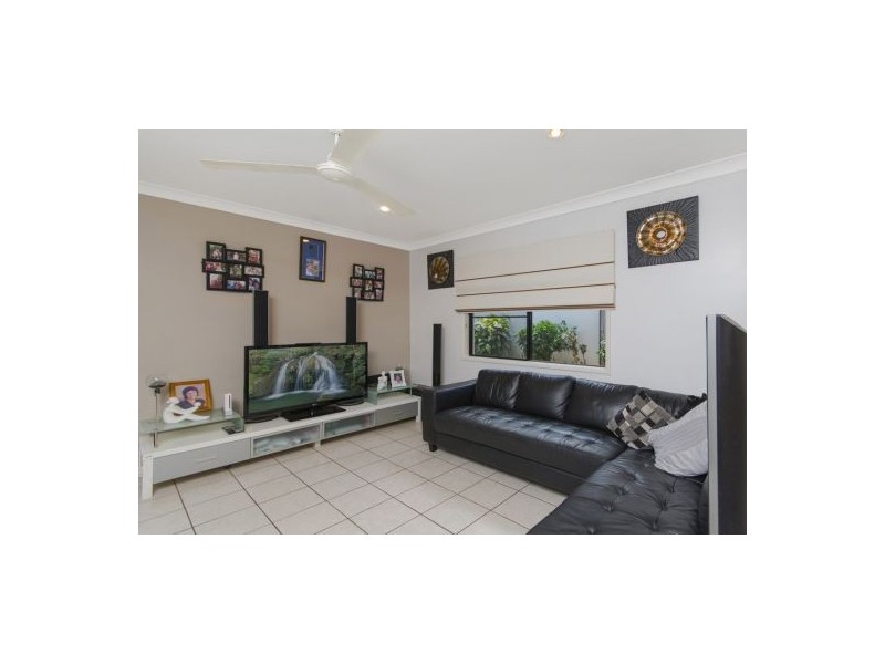 6 Pumila Close, Mount Sheridan QLD 4868