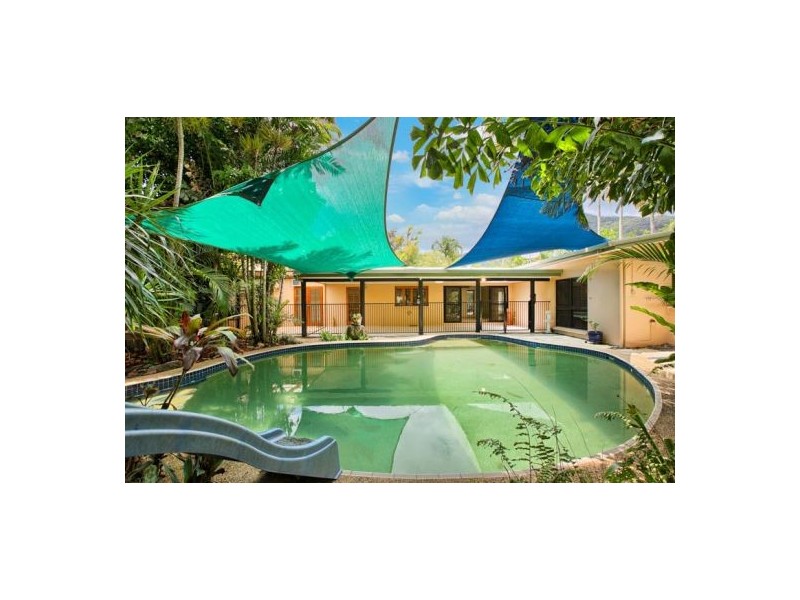 10 Romney Street, Kamerunga QLD 4870