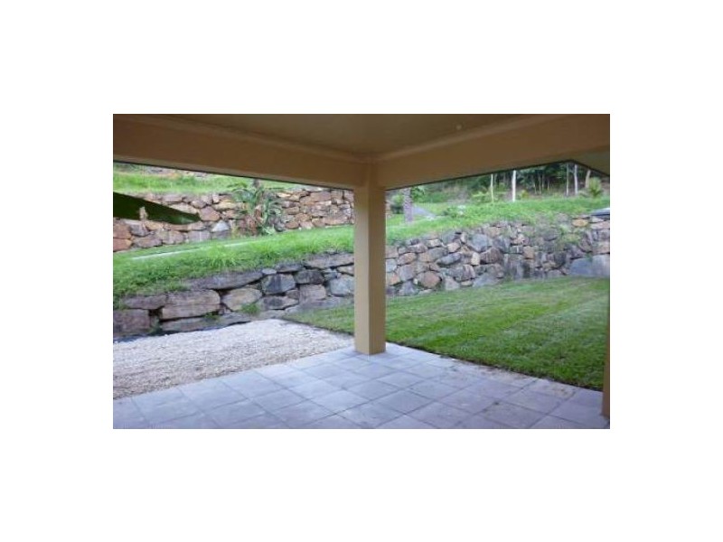 2/1 Savaii Close, Palm Cove QLD 4879