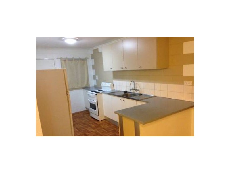 6/14-16 Curtin Street, Westcourt QLD 4870