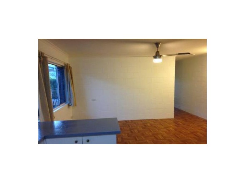 6/14-16 Curtin Street, Westcourt QLD 4870