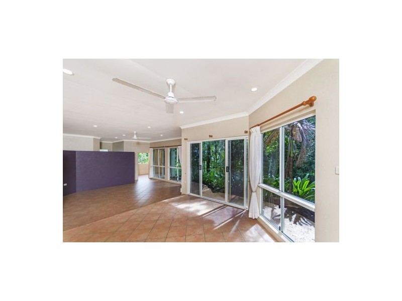 7 Beaman Close, Aeroglen QLD 4870