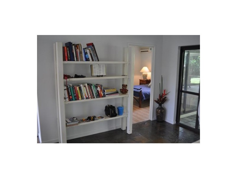 21 Longden Street, Brinsmead QLD 4870