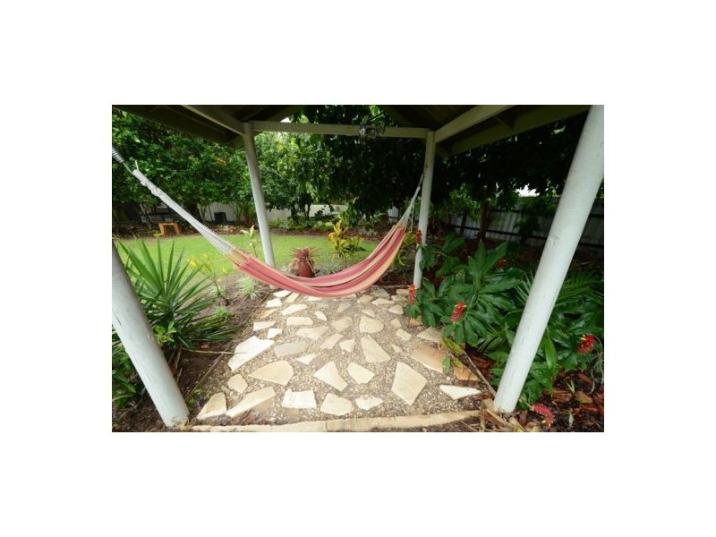 21 Longden Street, Brinsmead QLD 4870