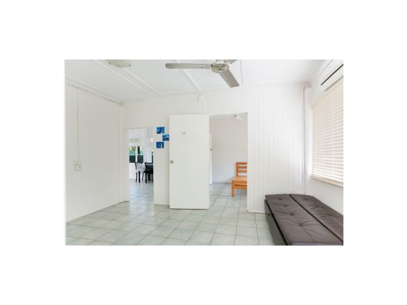 65 Minnie St, Parramatta Park QLD 4870