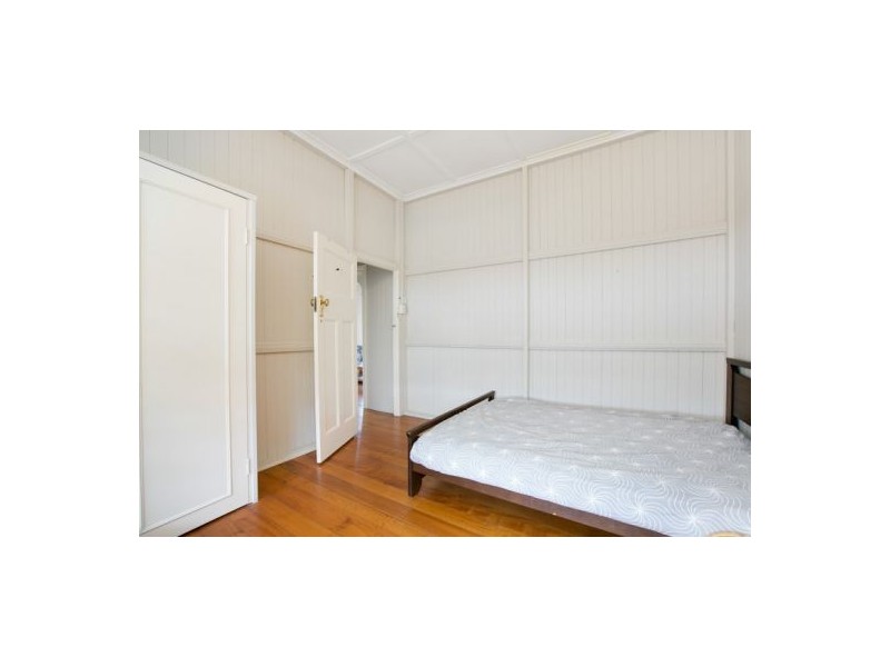 65 Minnie St, Parramatta Park QLD 4870