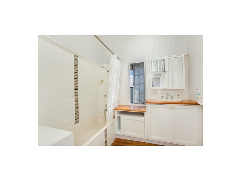 65 Minnie St, Parramatta Park QLD 4870