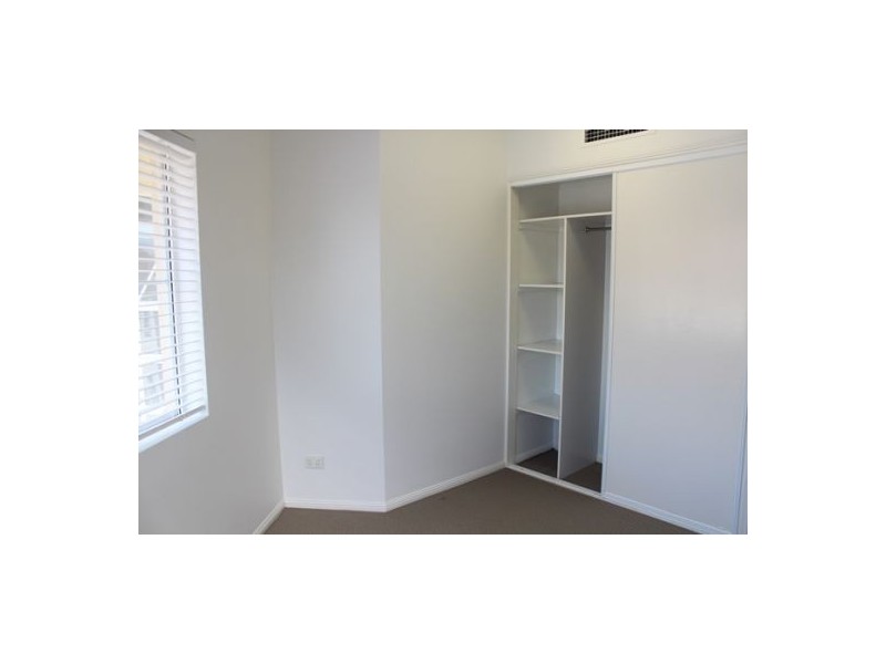 16/25 Digger Street, Cairns North QLD 4870