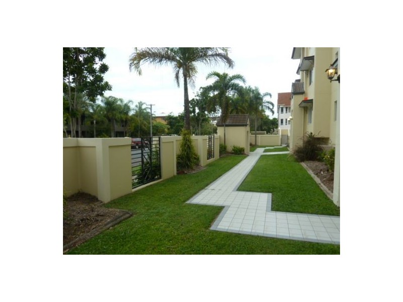 16/25 Digger Street, Cairns North QLD 4870