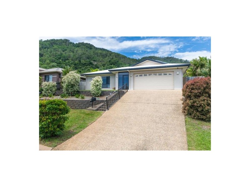 105 McFarlane Drive, Kanimbla QLD 4870
