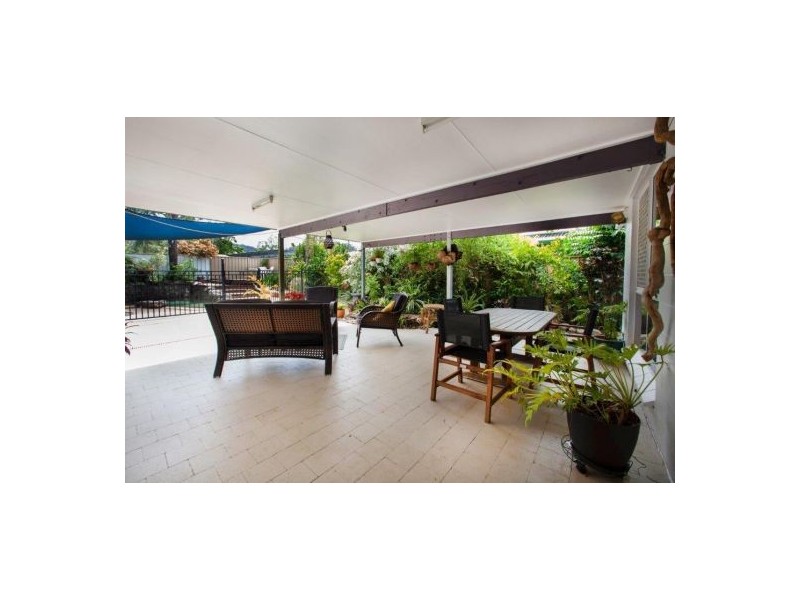 14 Leon Close, Brinsmead QLD 4870