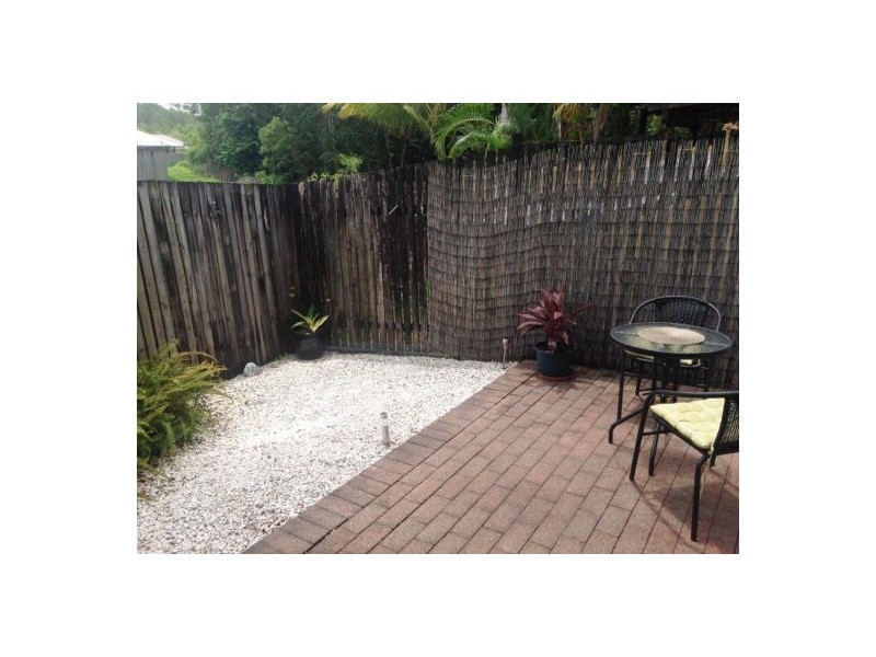 5/4 Atlantic Close, White Rock QLD 4868