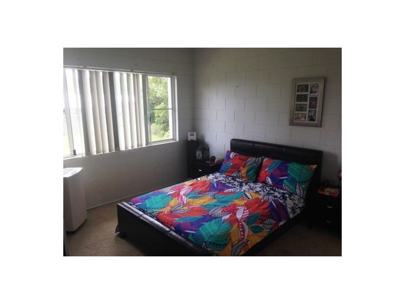 5/4 Atlantic Close, White Rock QLD 4868