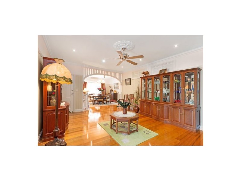 5 – 7 Warner Street, Manunda QLD 4870
