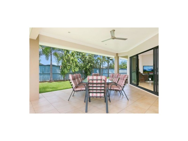 5 Springbrook Ave, Redlynch QLD 4870