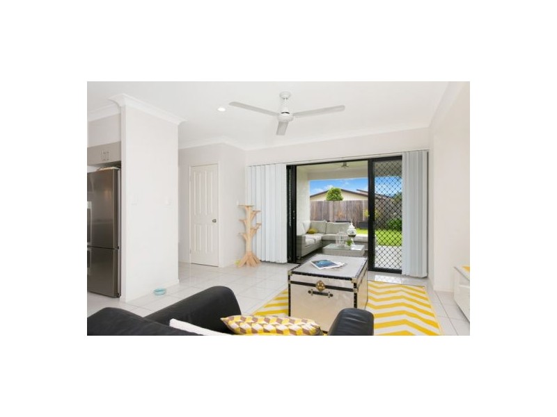 46 City View Crescent, Mooroobool QLD 4870