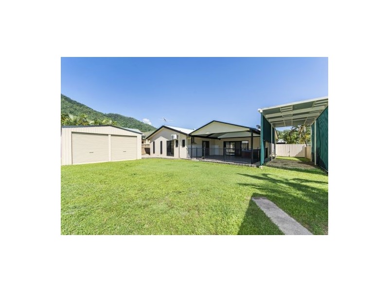 199 McFarlane Drive, Kanimbla QLD 4870
