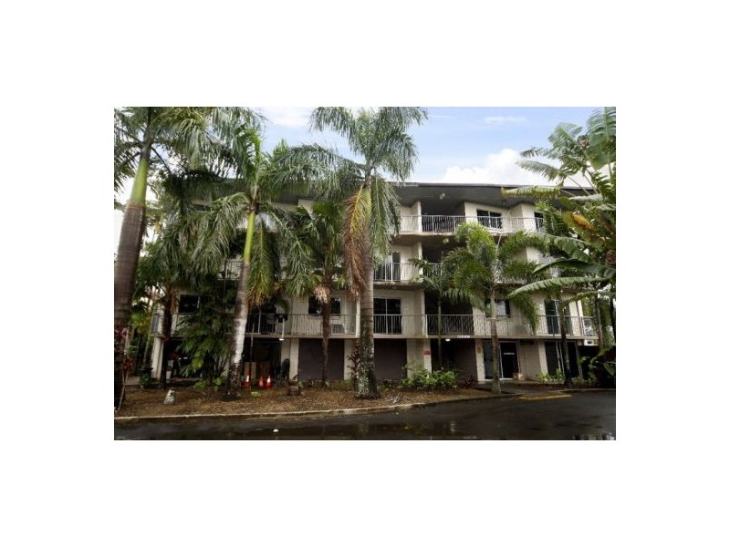 2/241 Sheridan Street, Cairns North QLD 4870