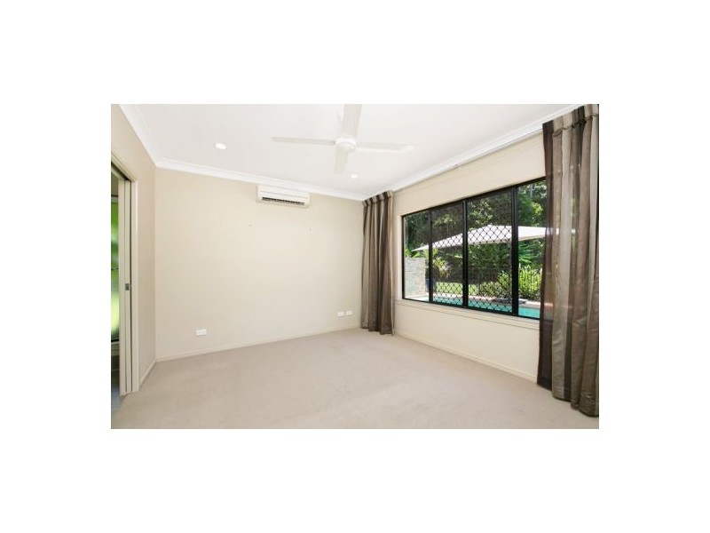 1A Byrnes Close, Whitfield QLD 4870