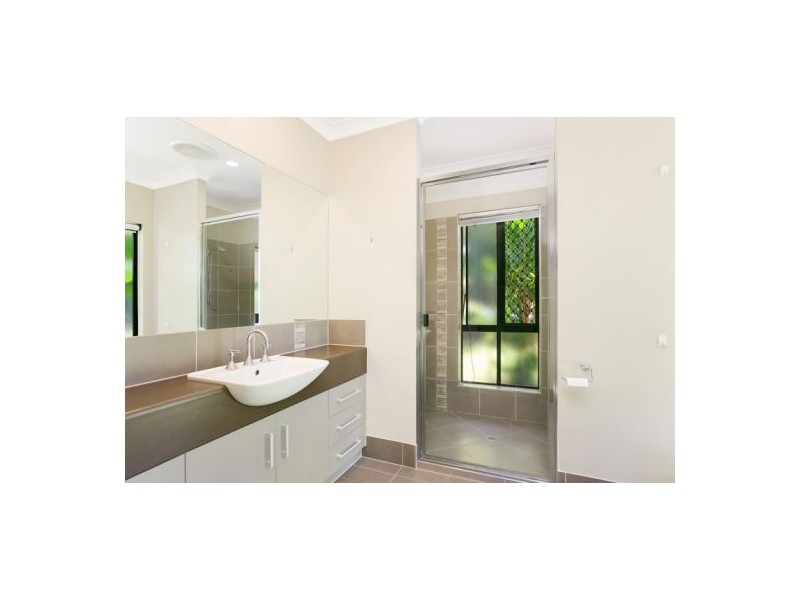 1A Byrnes Close, Whitfield QLD 4870