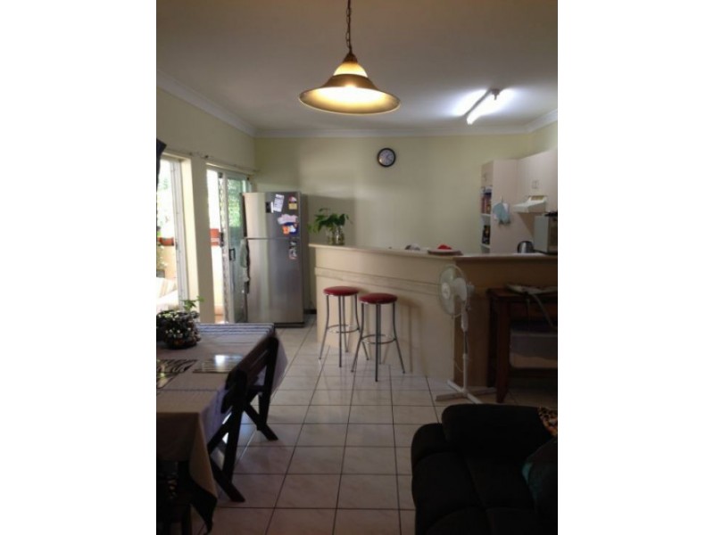 9/63-65 McCormack Street, Manunda QLD 4870