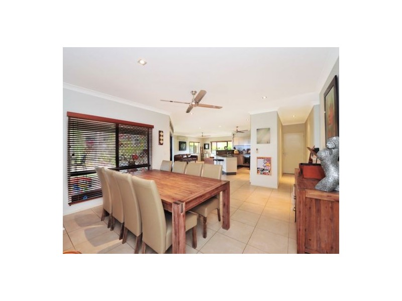 108 McFarlane Drive, Kanimbla QLD 4870