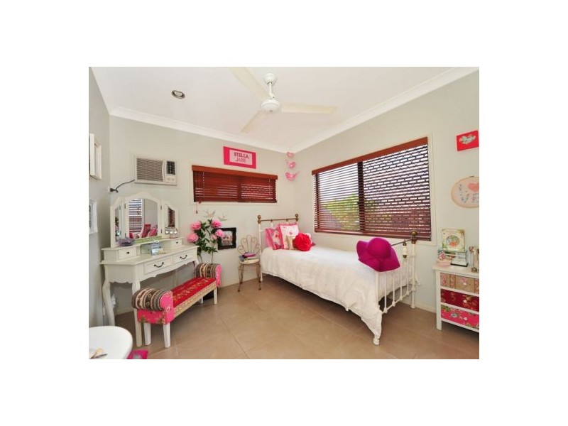 108 McFarlane Drive, Kanimbla QLD 4870