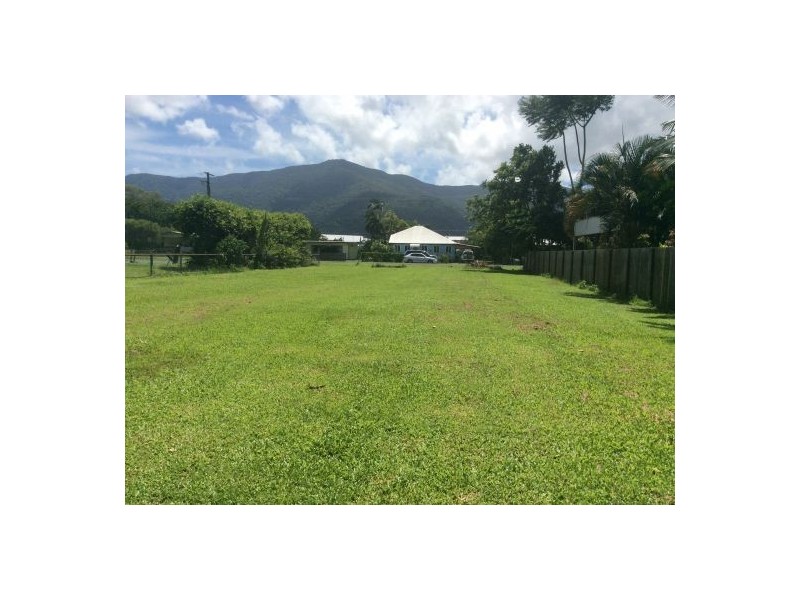 17 Nielsen Street, Aloomba QLD 4871