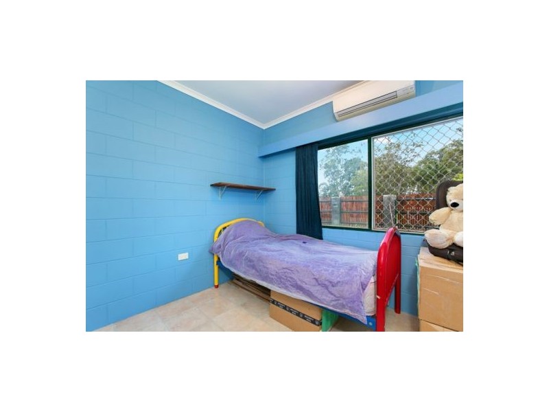 4 Meillion Court, White Rock QLD 4868