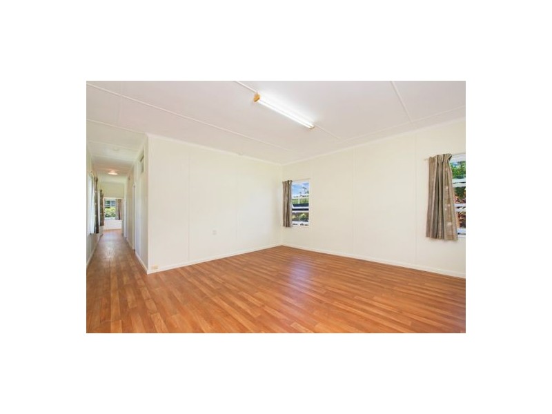 15 Friend Street, Edge Hill QLD 4870