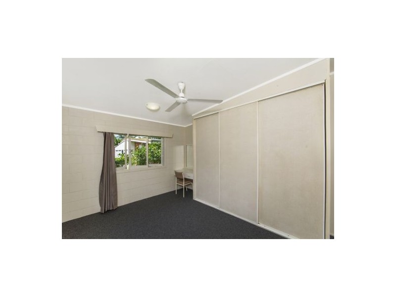 2/35 Ishmael Road, Earlville QLD 4870