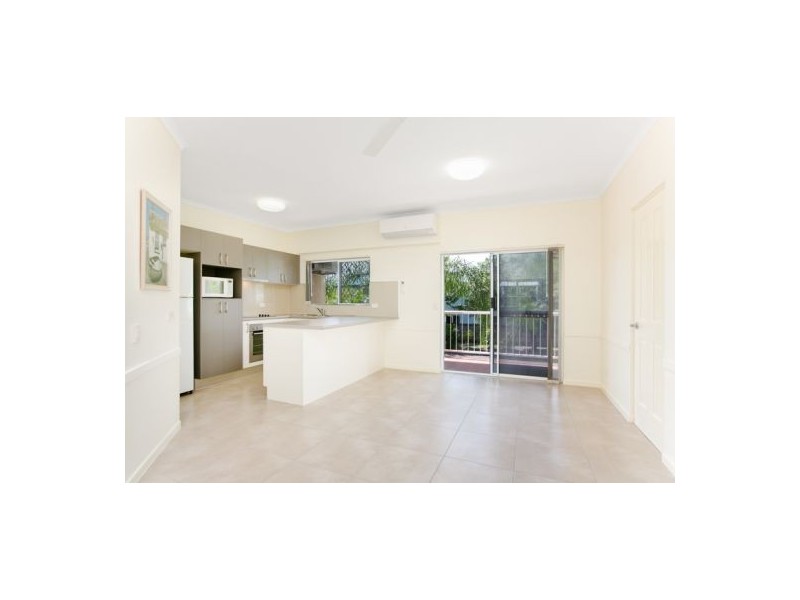 3/165-169 McLeod Street, Cairns North QLD 4870