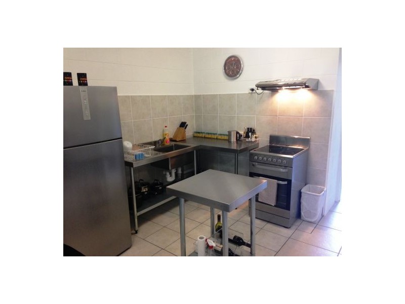 13/439 Severin Street, Cairns QLD 4870