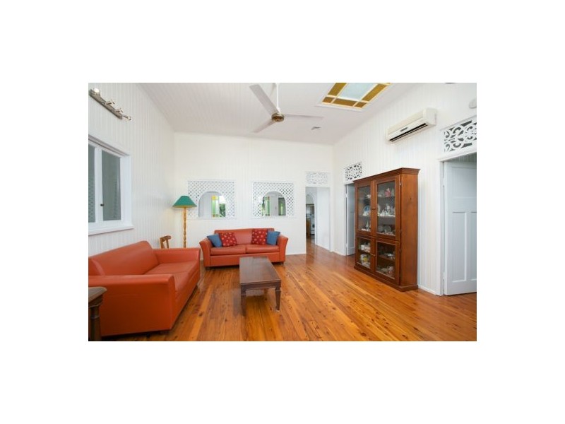 130 Martyn Street, Parramatta Park QLD 4870