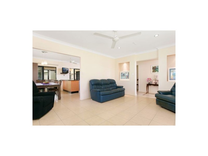 69 Fitzmaurice Drive, Bentley Park QLD 4869