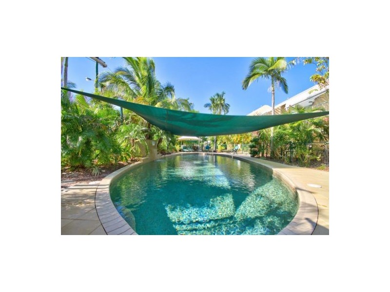 30/1-19 Poinciana Street, Holloways Beach QLD 4878