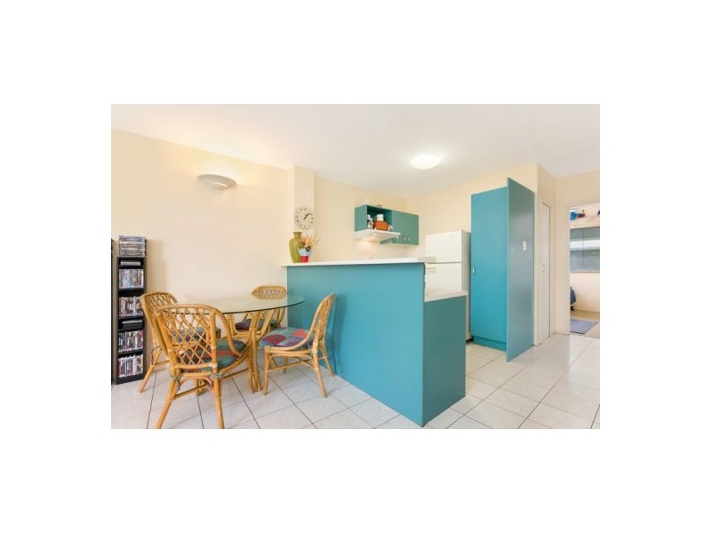 30/1-19 Poinciana Street, Holloways Beach QLD 4878