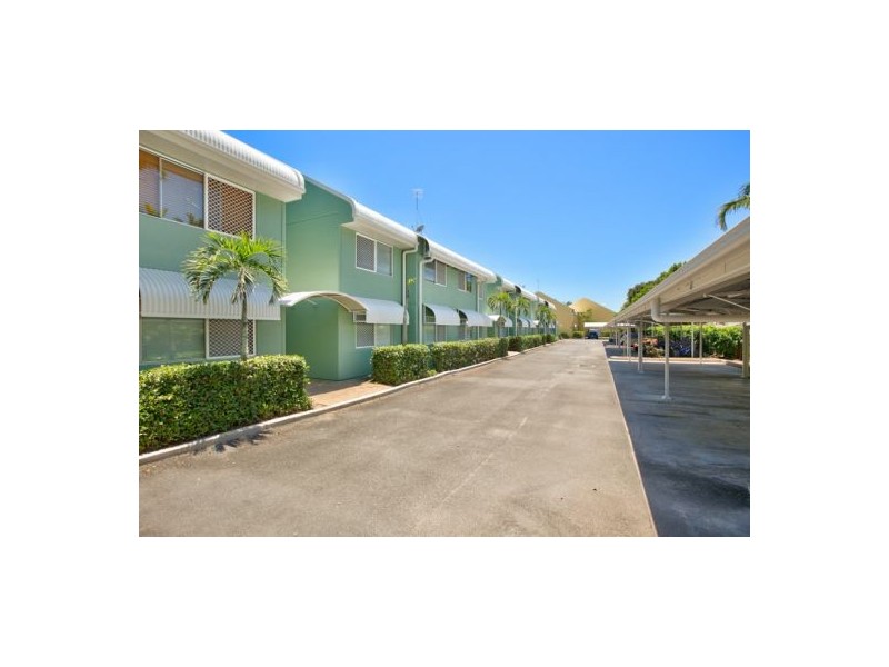 30/1-19 Poinciana Street, Holloways Beach QLD 4878