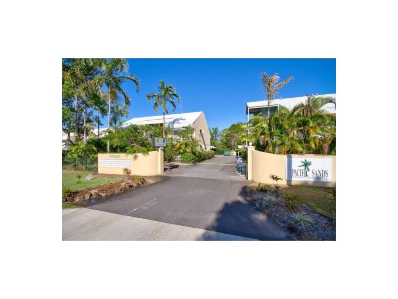 30/1-19 Poinciana Street, Holloways Beach QLD 4878