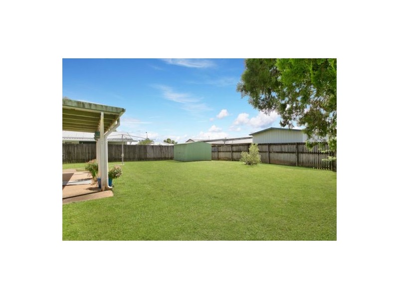 24 Normanby Close, Mount Sheridan QLD 4868