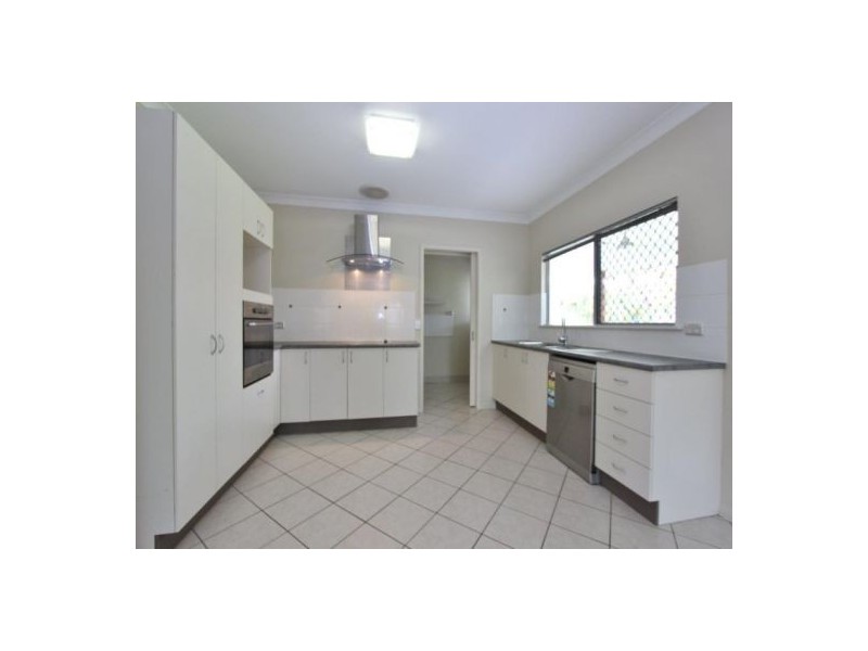 26 Narabeen Street, Kewarra Beach QLD 4879