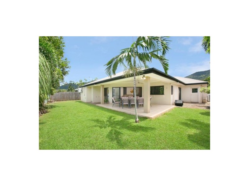 5 Springbrook Avenue, Redlynch QLD 4870