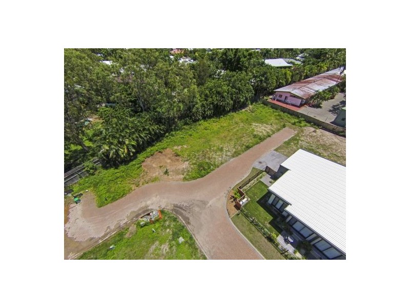 6/23-33 Upolu Esplanade, Clifton Beach QLD 4879