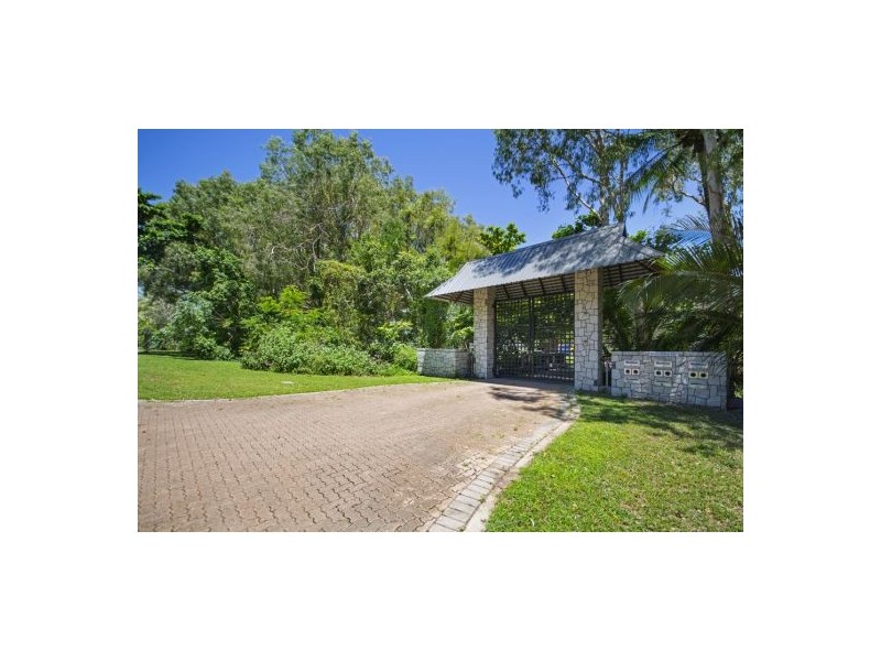 6/23-33 Upolu Esplanade, Clifton Beach QLD 4879