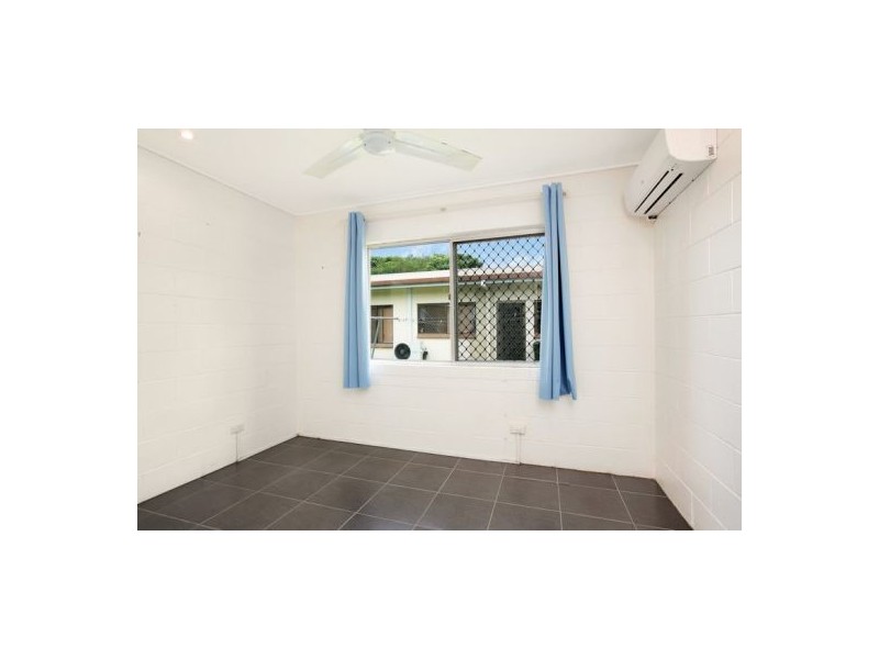 2/13 Boden Street, Edge Hill QLD 4870