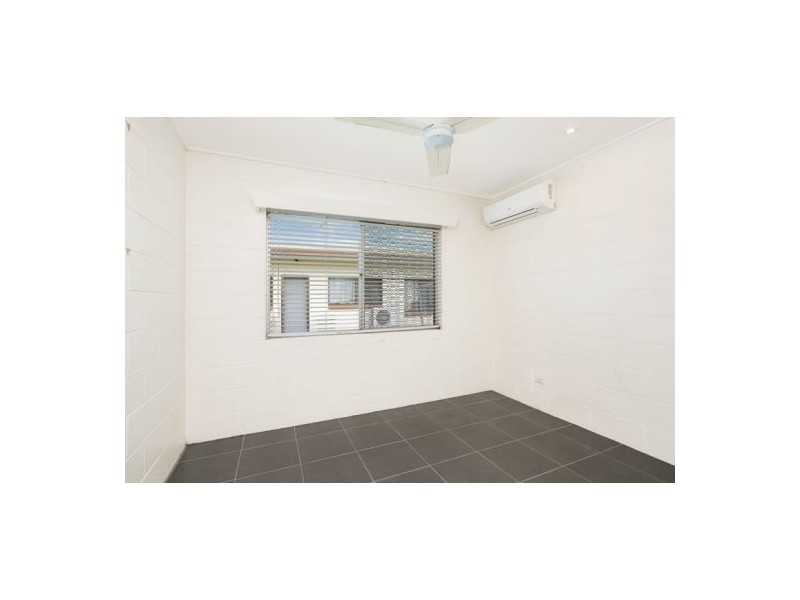 2/13 Boden Street, Edge Hill QLD 4870