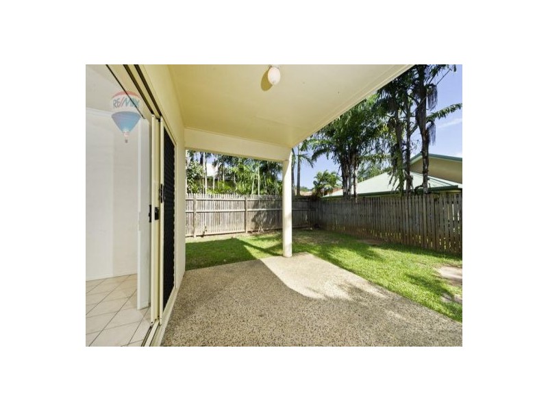 5 Sherwood Close, Brinsmead QLD 4870