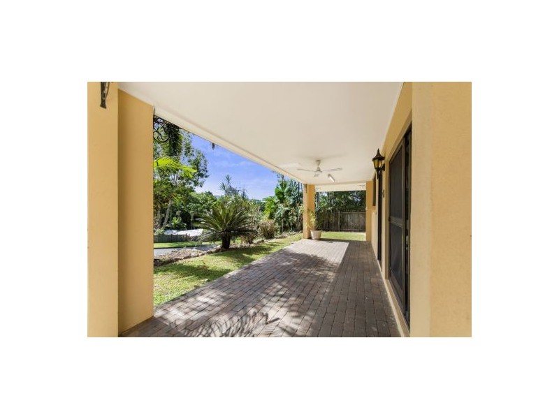 17 Granite Close, Brinsmead QLD 4870